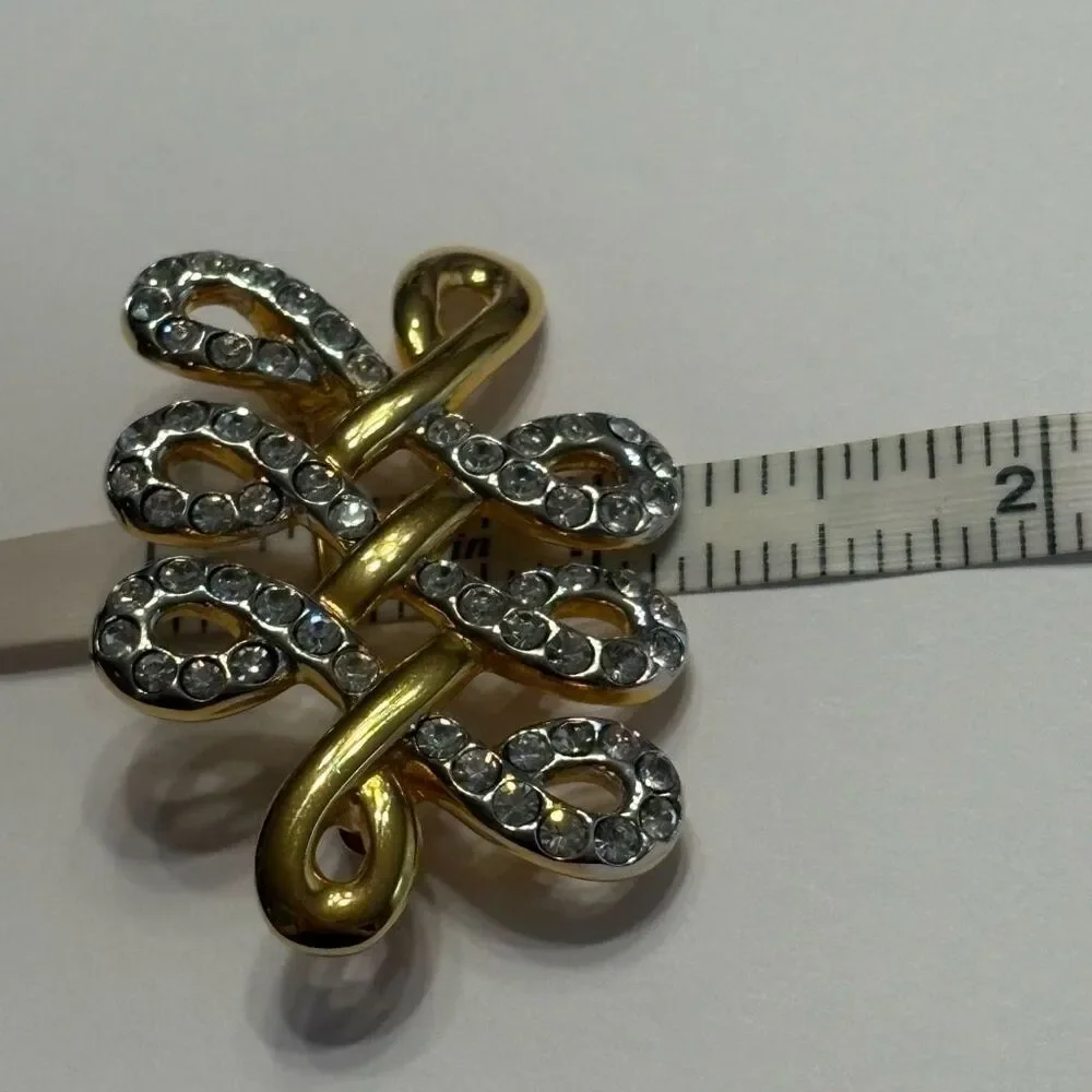 Vintage Swarovski Brooch Clear Crystals Gold Tone Swirl Twist Brooch